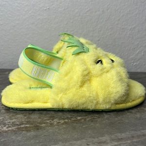 UGG Fluff Yeah Pineapple Stuffie Toddler 10